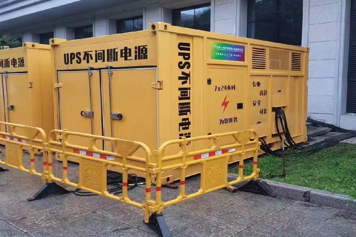武平发电机租赁施工现场
